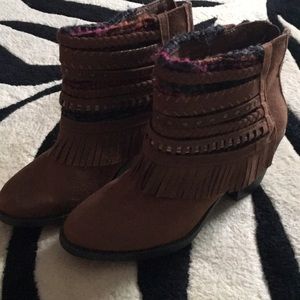 Ankle boots